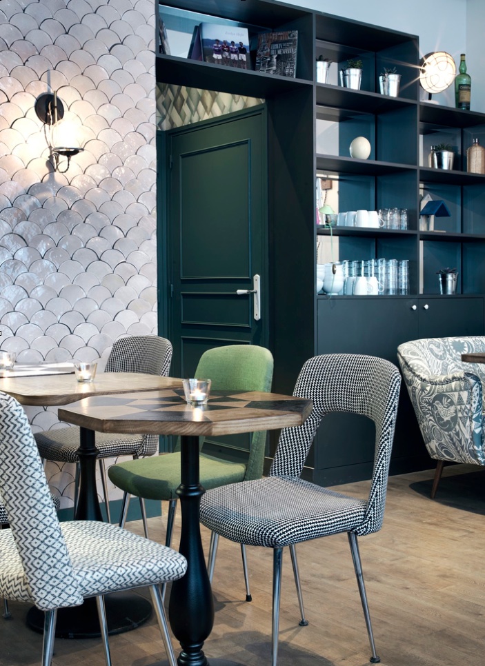 Cafè Pinson X, Paris. © Paul Bowyer