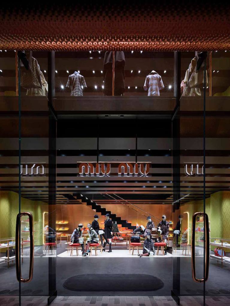 10269121_762175770564861_8255863138703842334_o