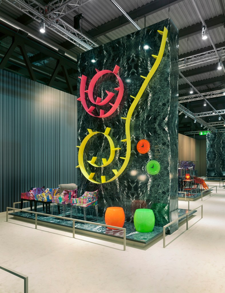 10_Kartell15_Installation