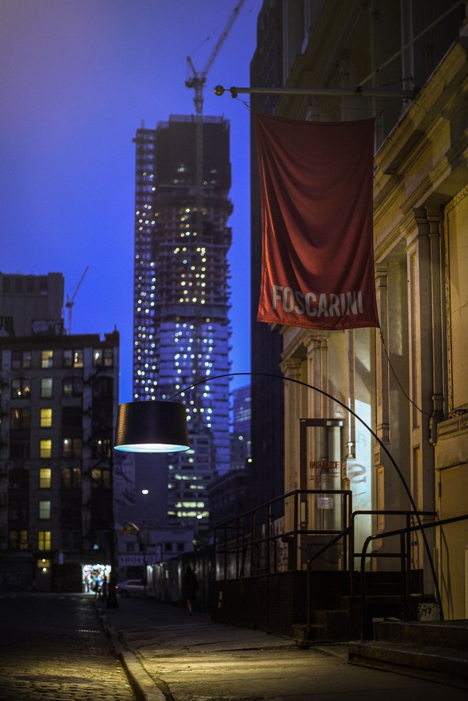 twice_as_twiggy_spazio_soho_night