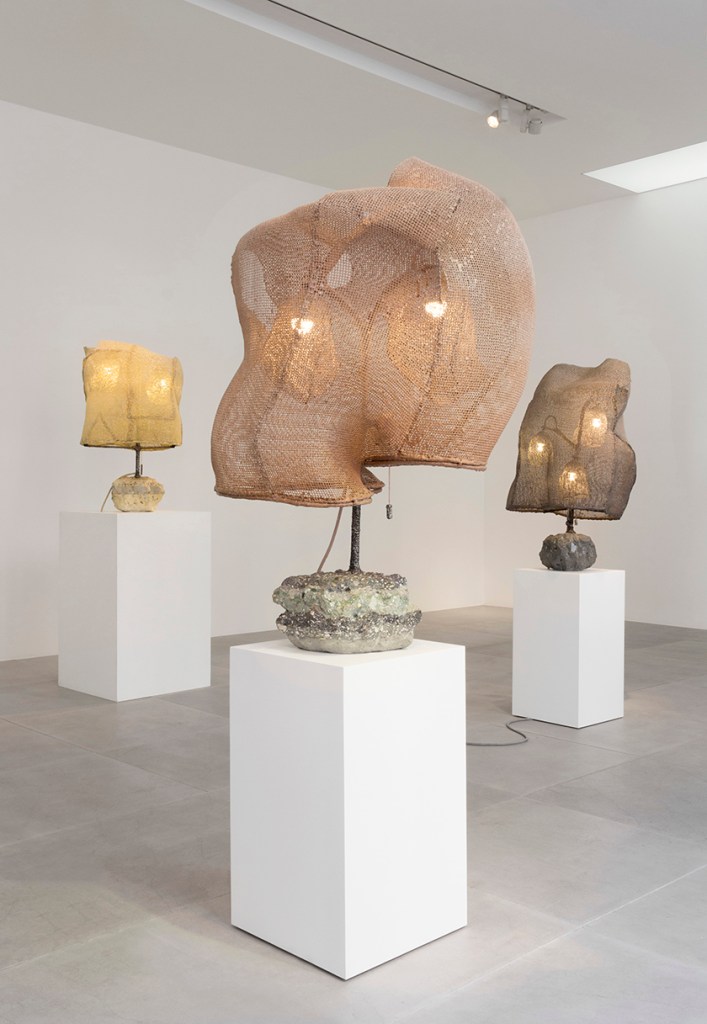 CARBONELL_Light Mesh_04