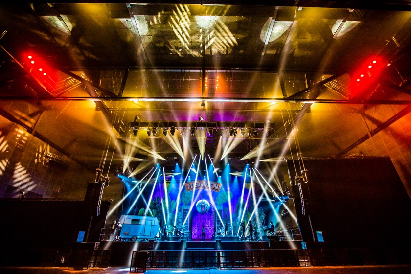 Mika_Amsterdam_photo_SetVexy-2