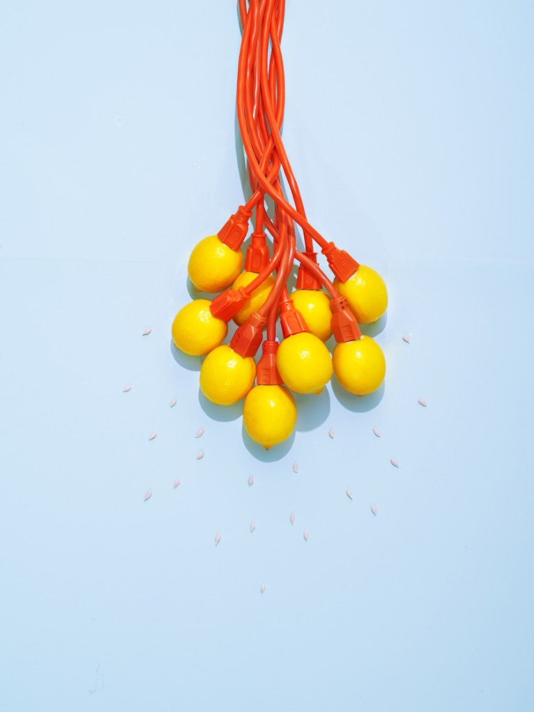 AKJENERGY_Lightbulbs