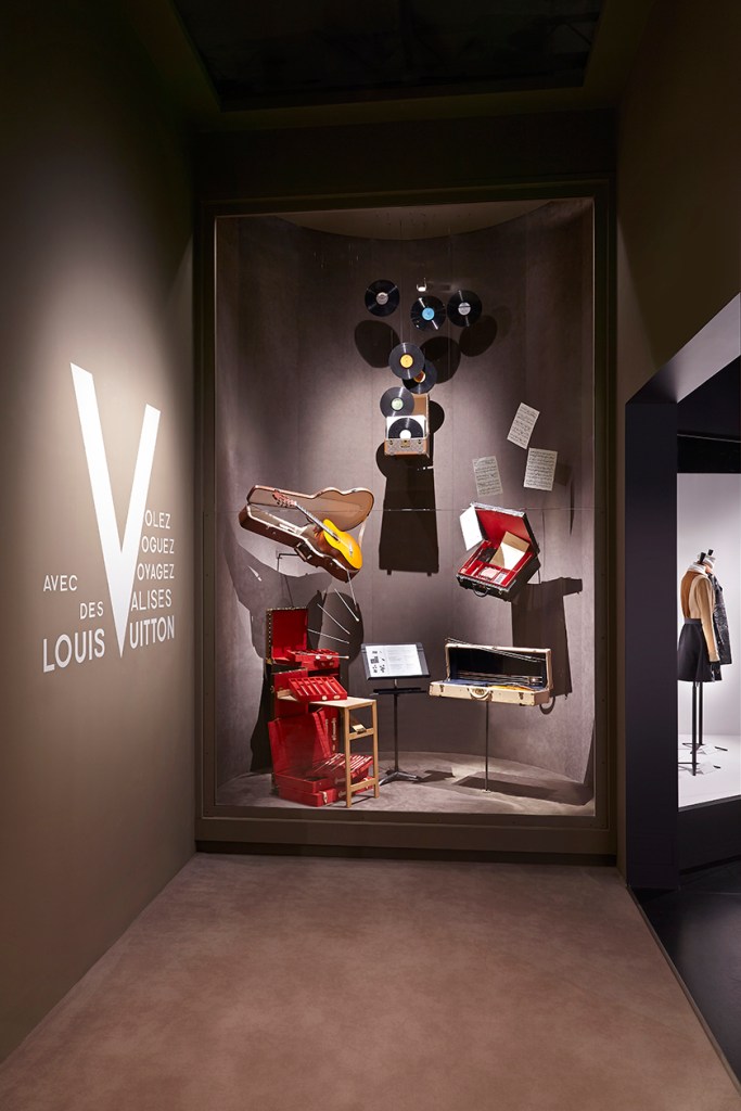 PART 9 : THE MUSIC ROOM © Grégoire VIEILLE / LOUIS VUITTON MALLETIER 