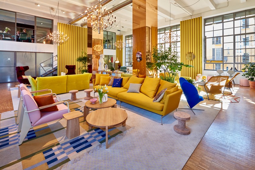 CasaVitra at Fuorisalone 2016 - Salone Grande_1336837_master