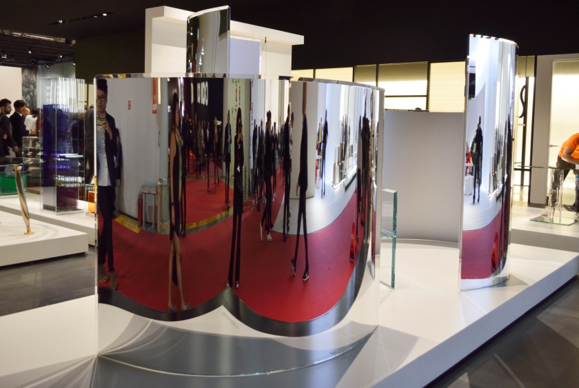 Prism partitions by Tokujin Yoshioka.